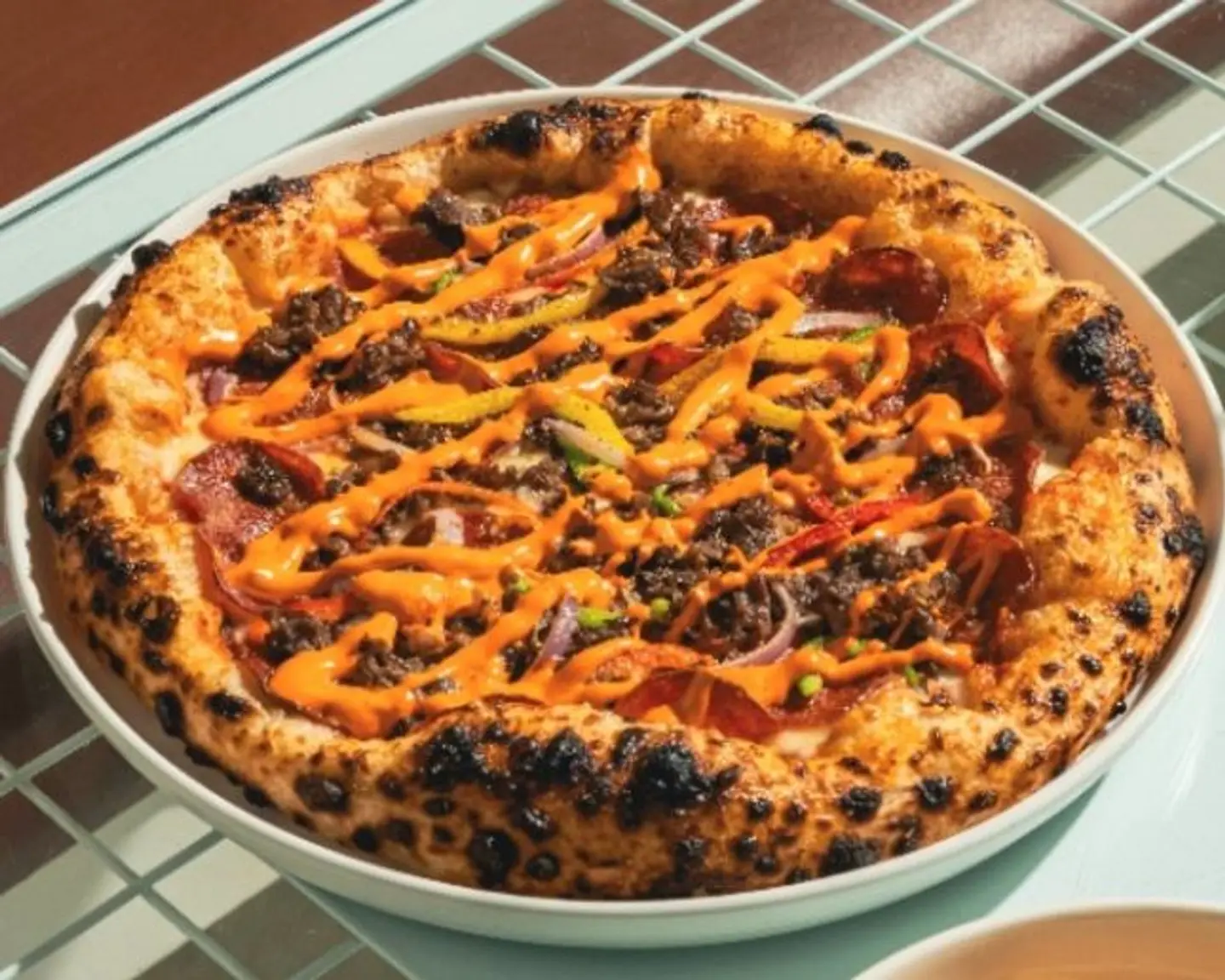 Line's Favorite Pizza