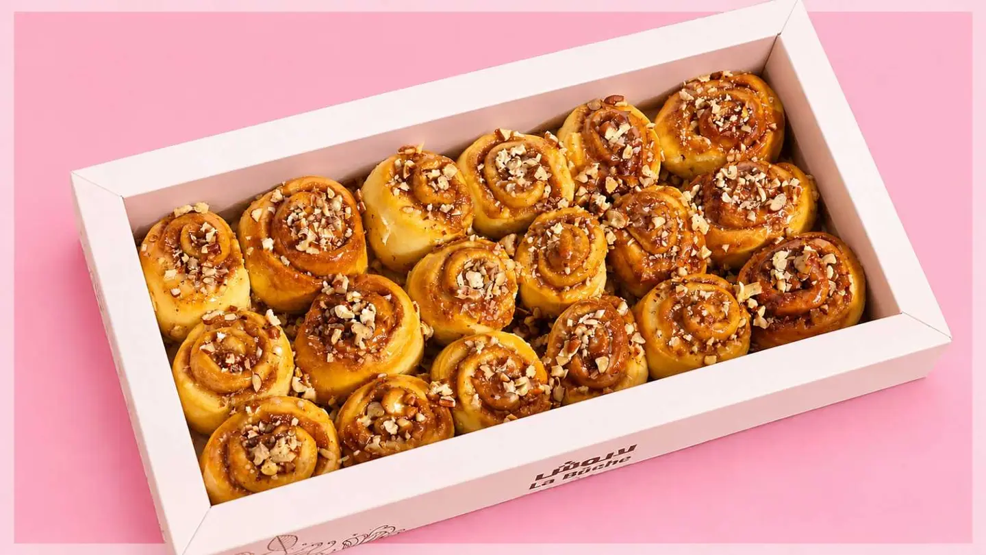 علبة لفائف القرفة