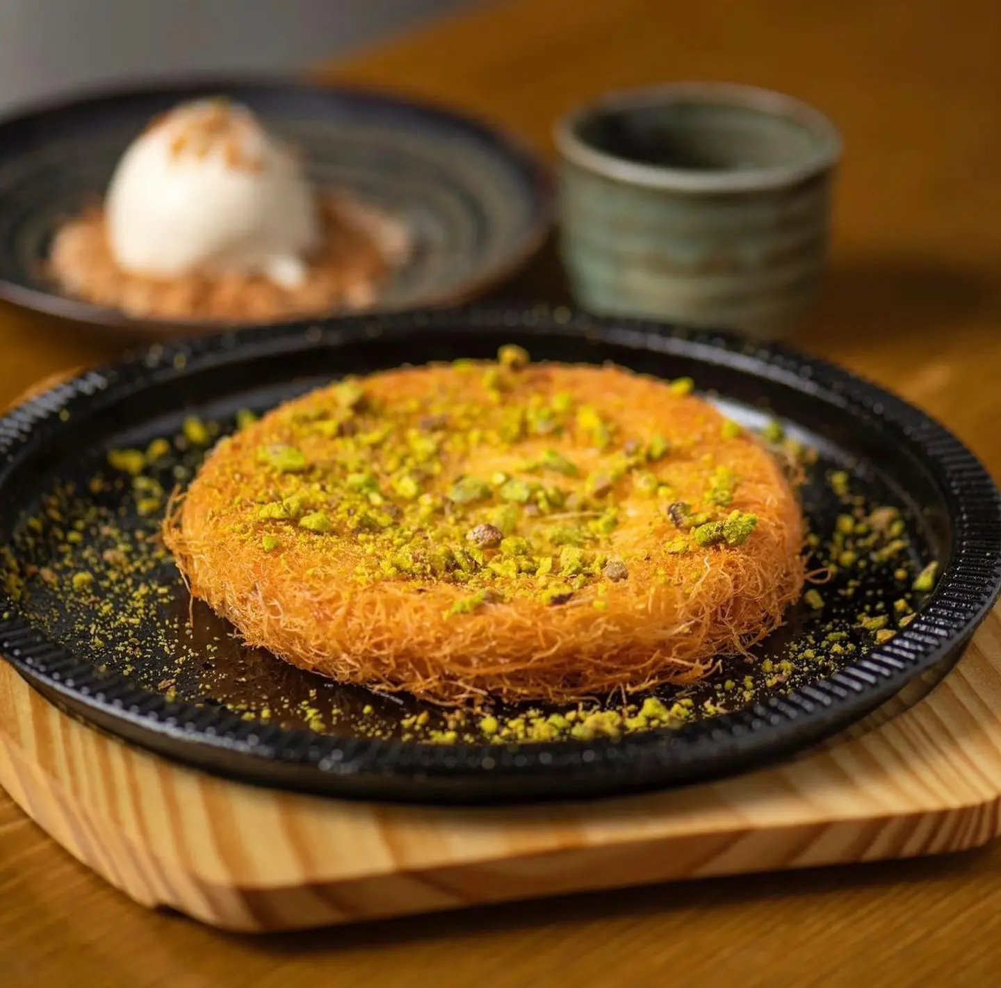 كنافة بين نارين جبنة