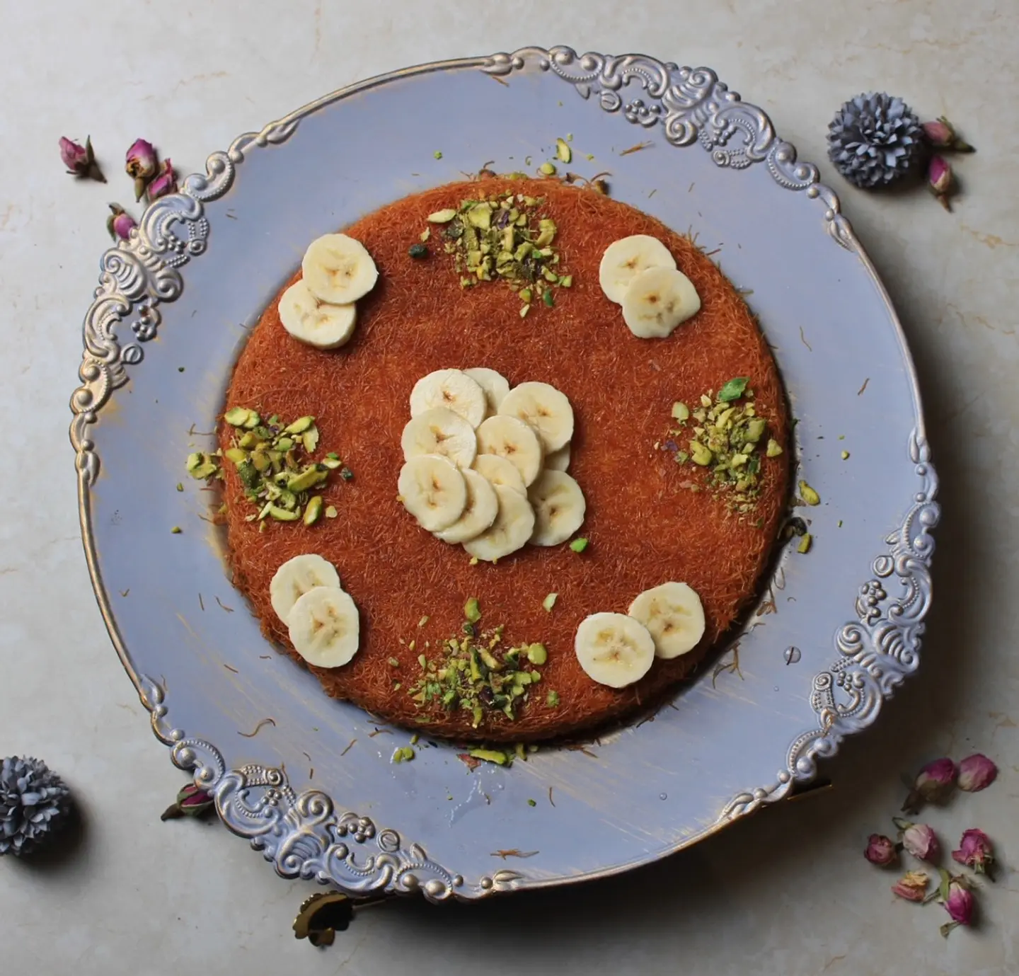 كنافة بالقشطة و الموز