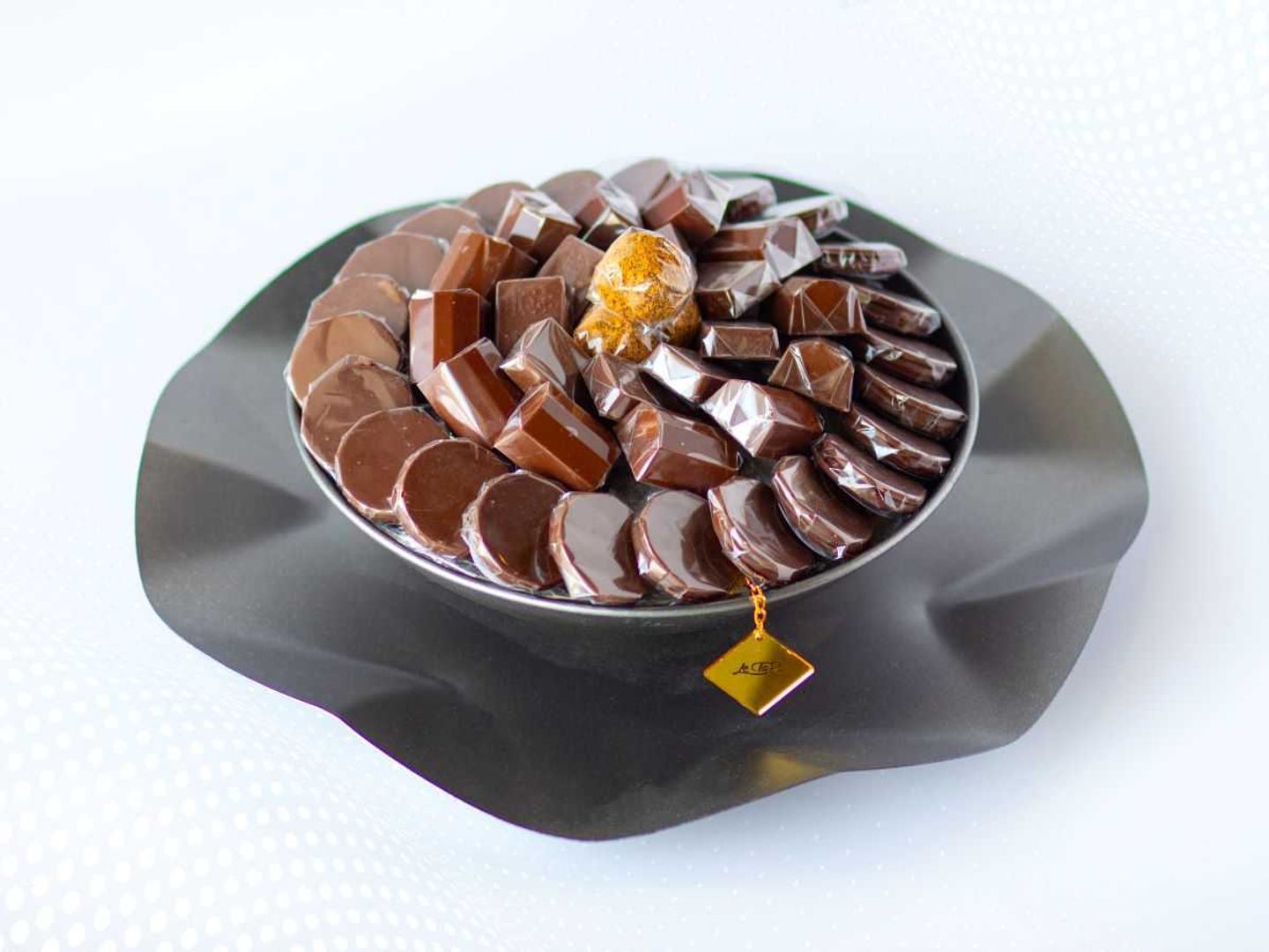Iron Chocolate Tray Black Rose