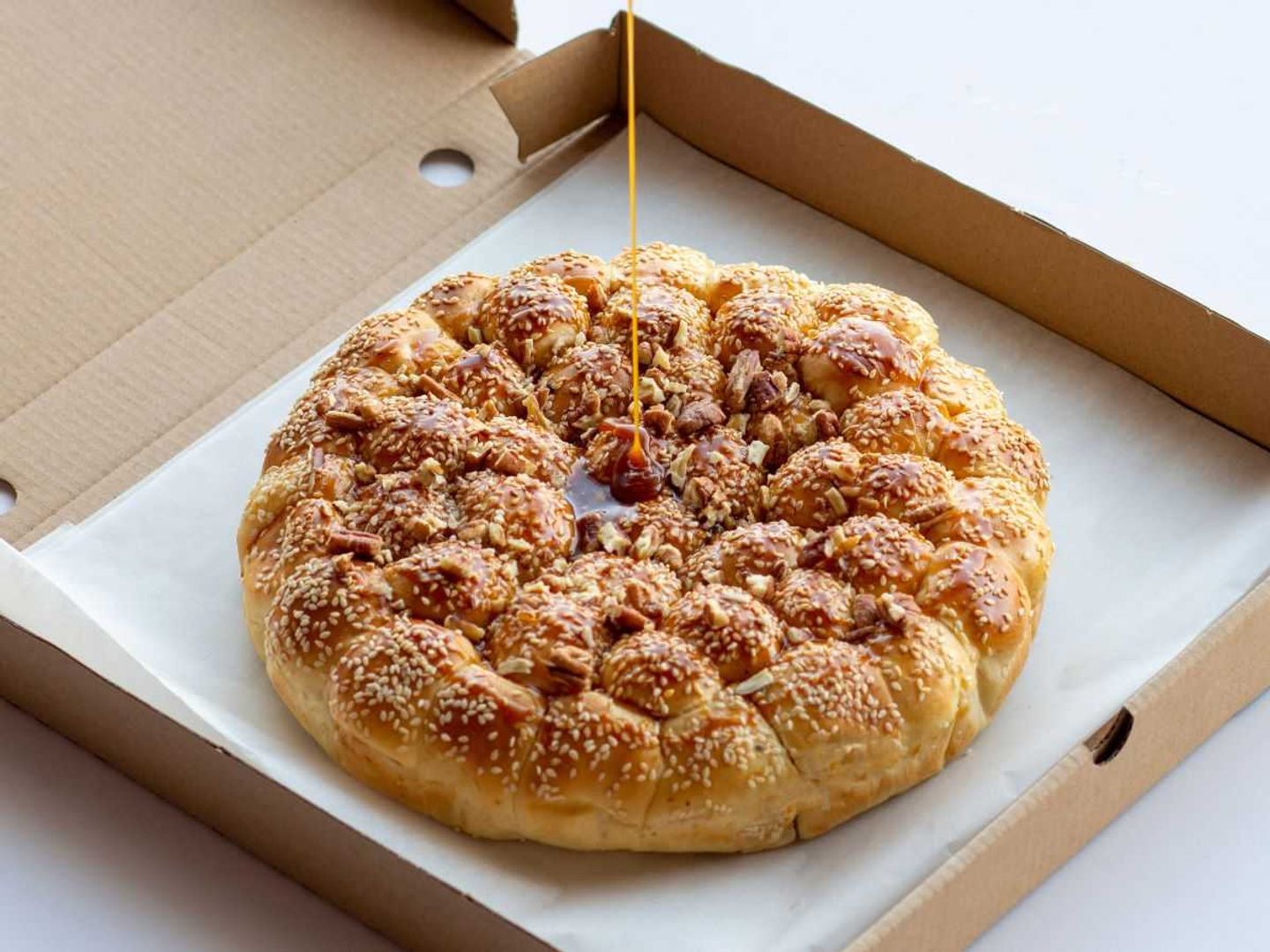 Beehive Pecan With Caramel