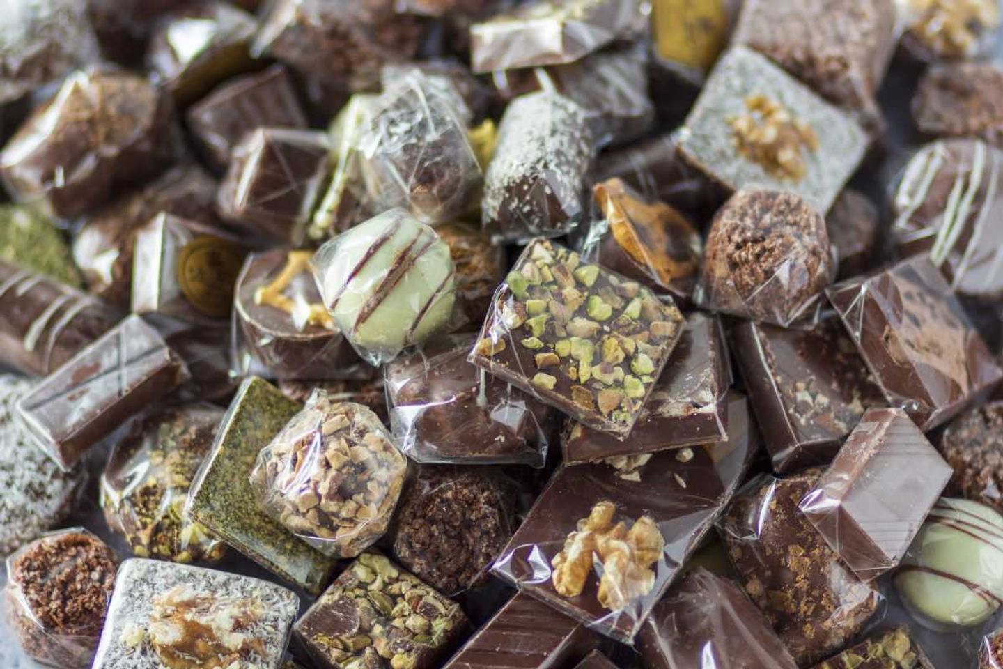 Mixed Chocolate Per Kilo   Quarter Kilo