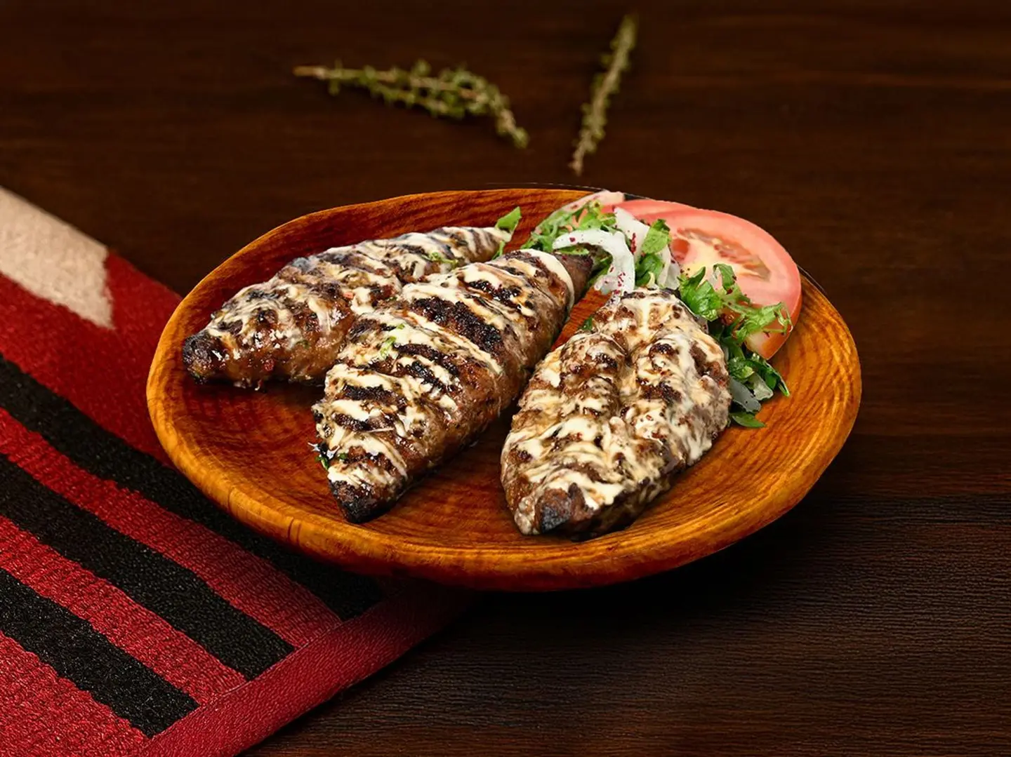 كفتة بالجبن ثلاث قطع