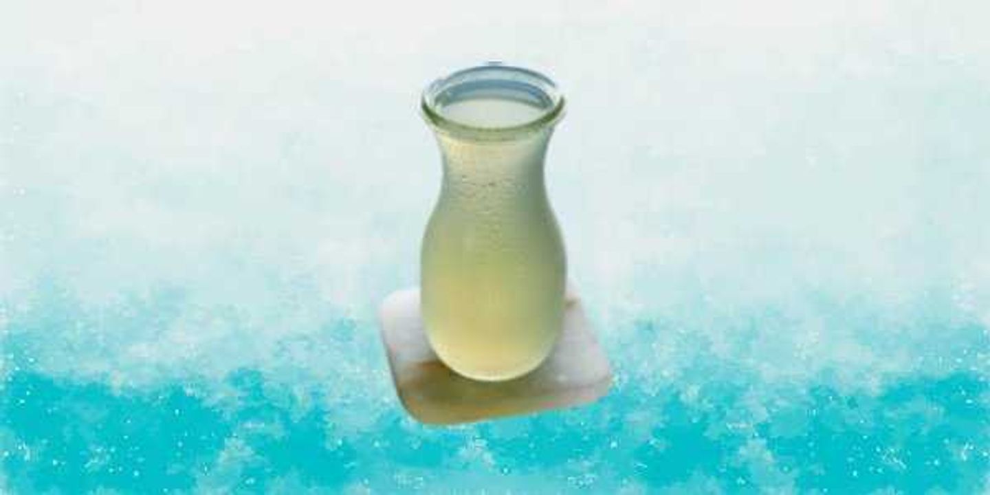 عصير الليمون الطازج