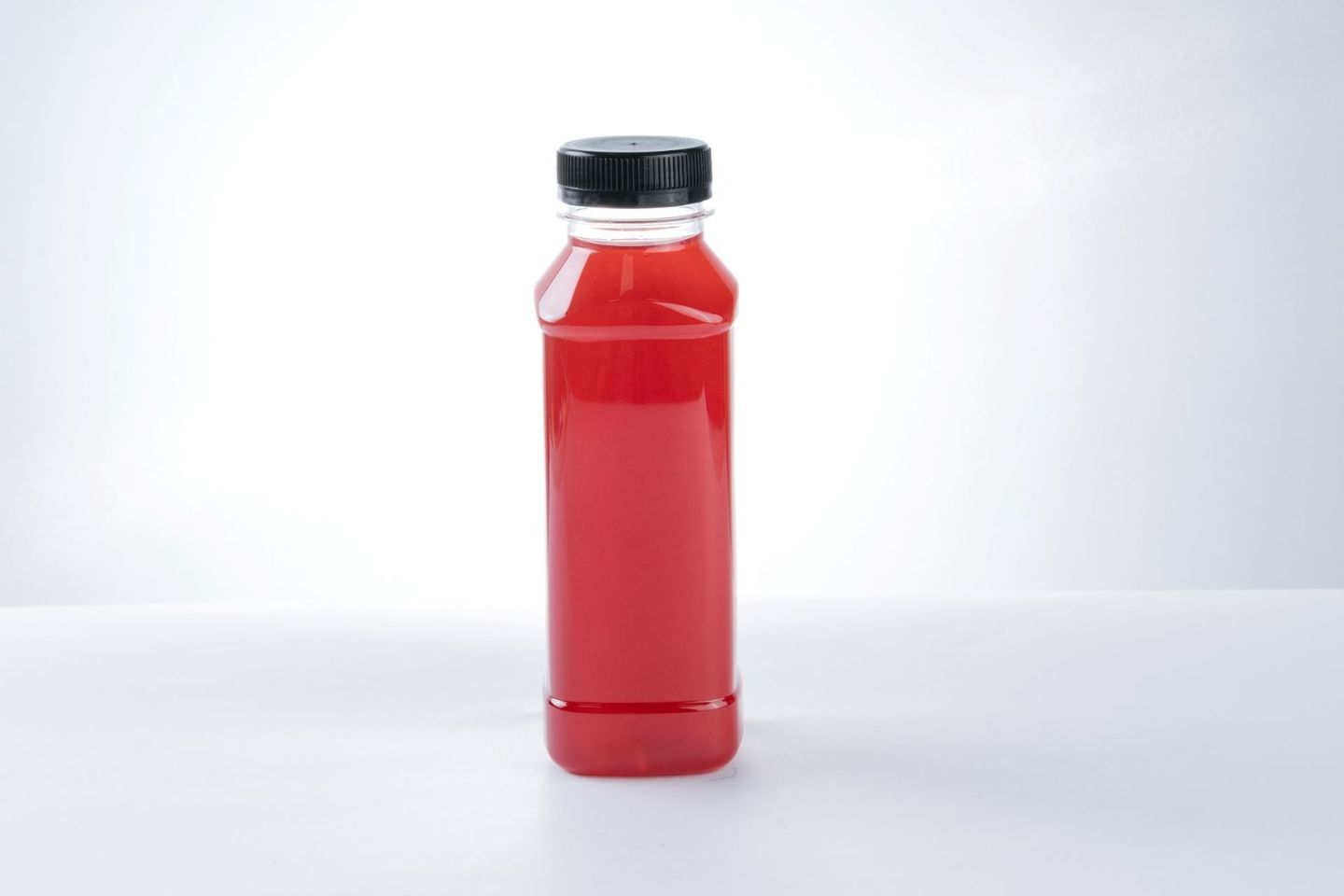 Hibiscus Cinnamon Tea Cooler