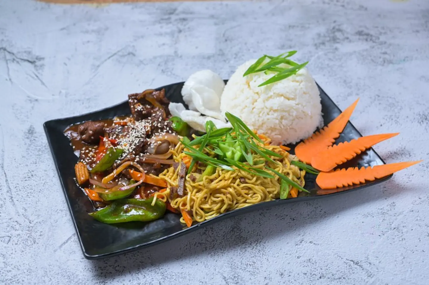 لحم بقر ترياكي لوريات