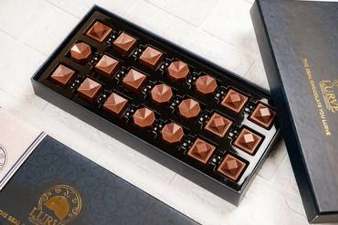 Specialty Sweet Box