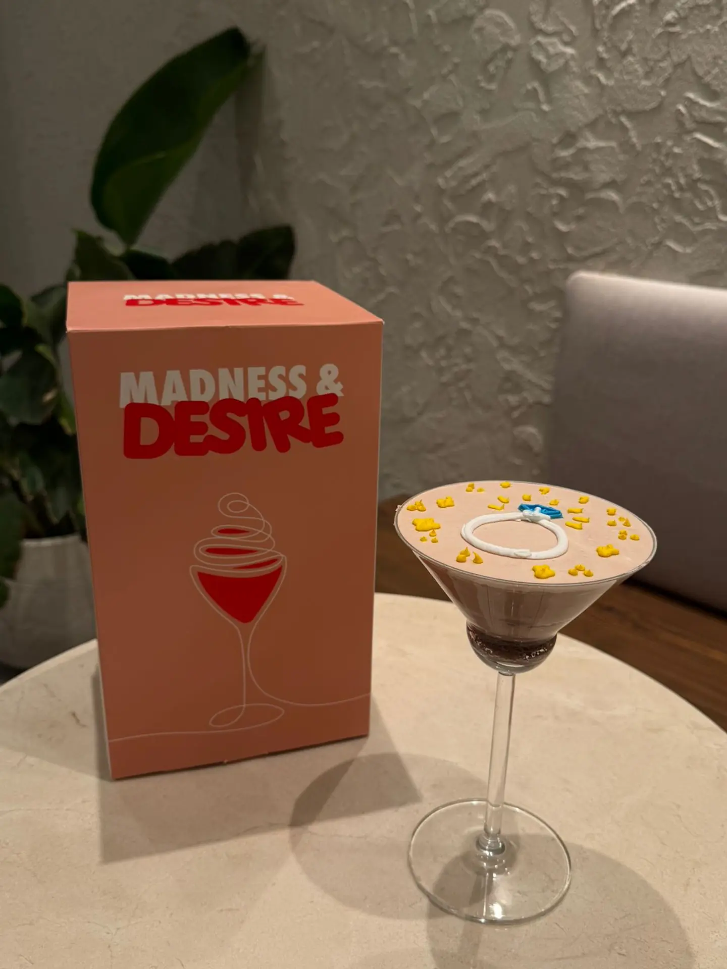 New Year Cheers Cake Ring