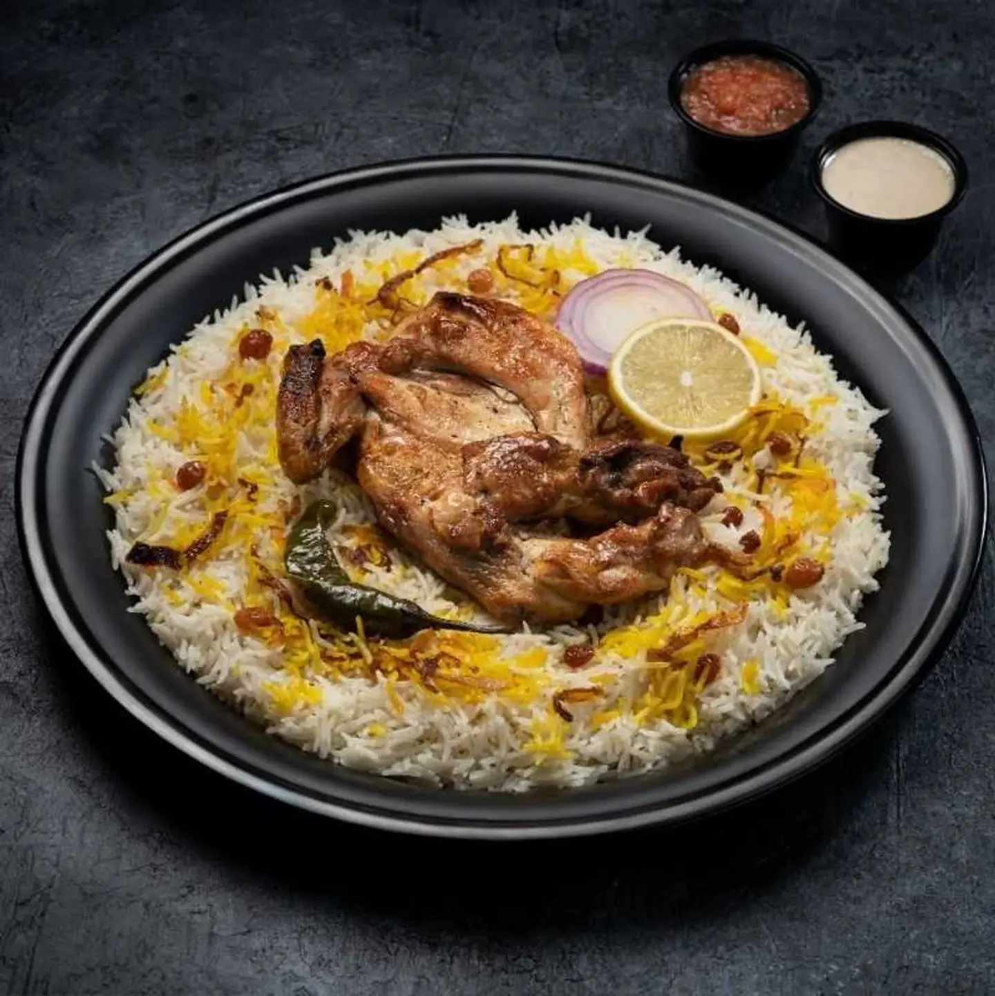 نصف حبة مظبي مع أرز شعبي