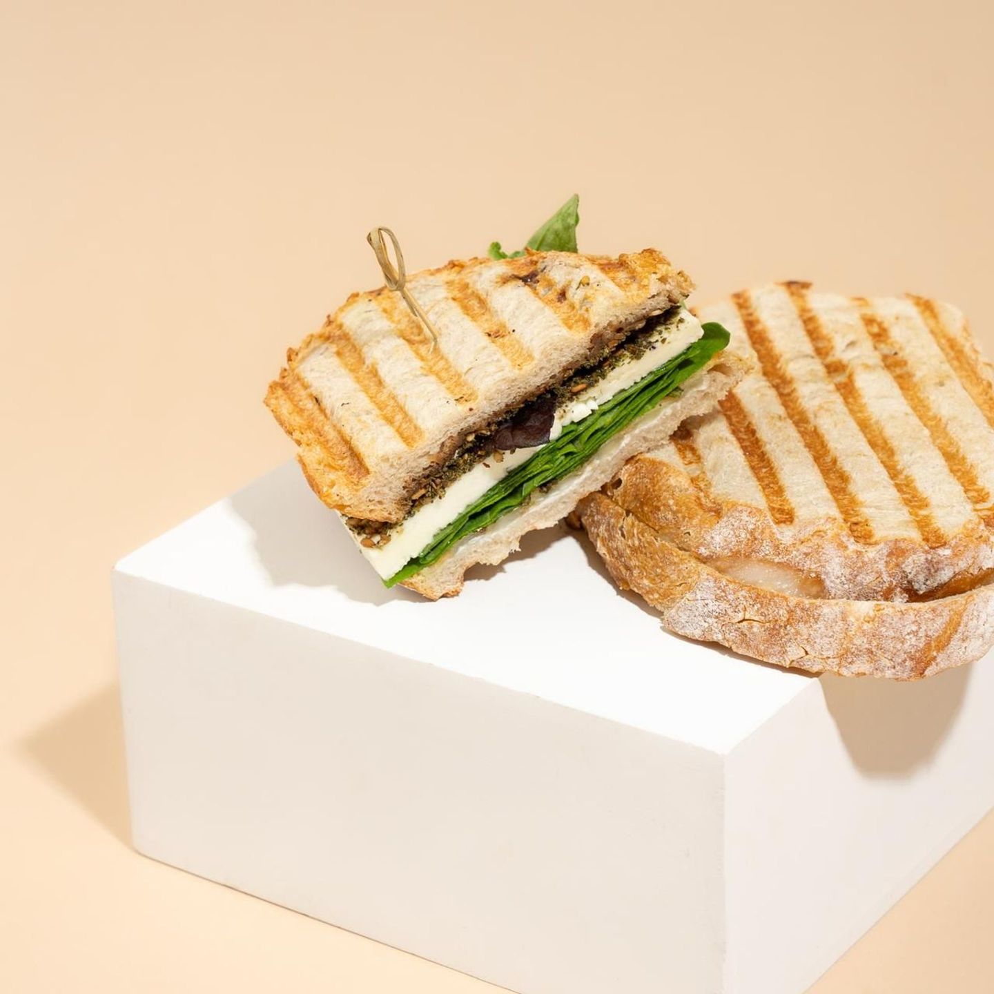 Halloumi Thyme Sand