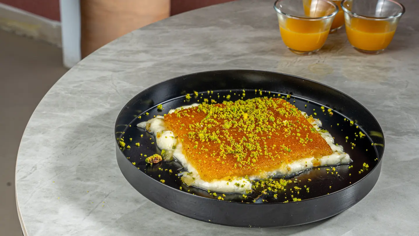 كنافه نابلسيه بالجبنه ربع كيلو