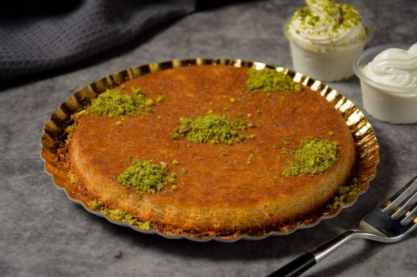 Smooth Kunafa Cream And Cheese