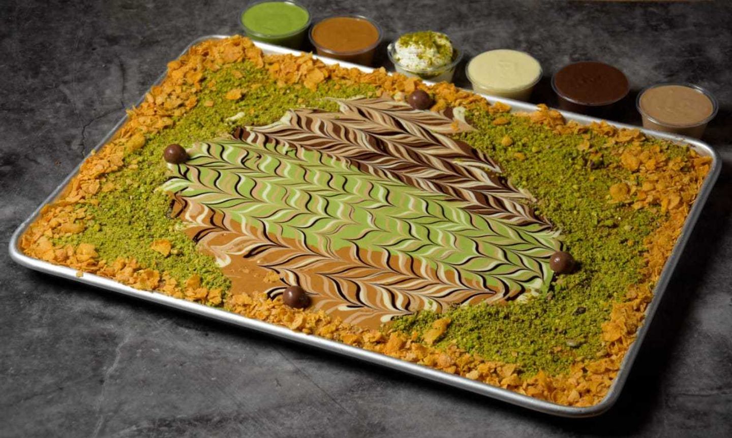 Kunafa Party Mix