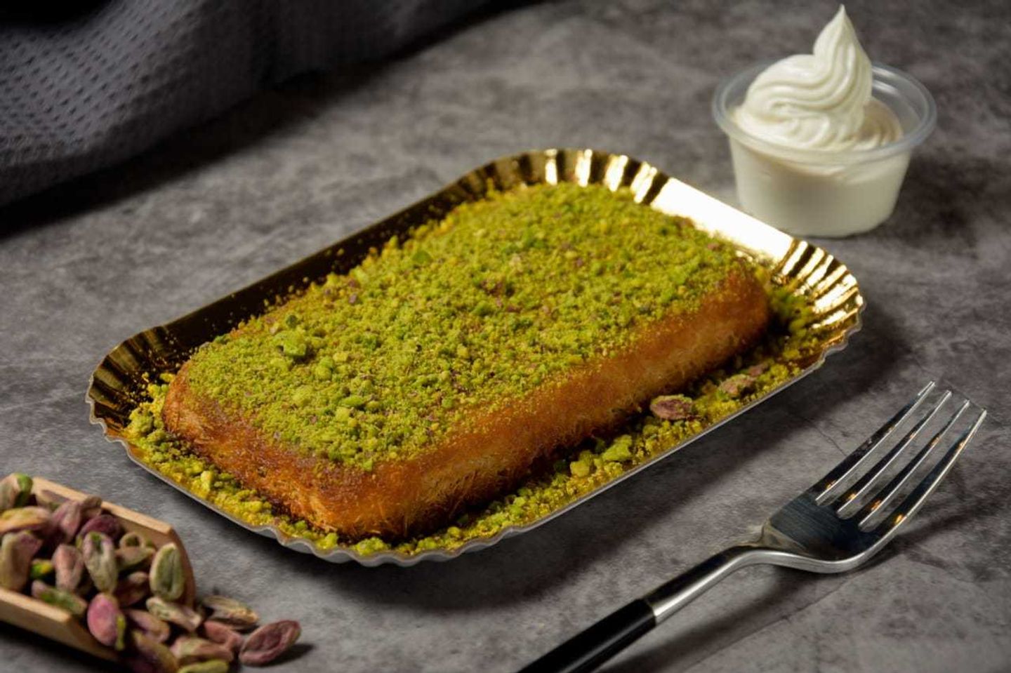 Rectangular Kunafa Liquid Cheese