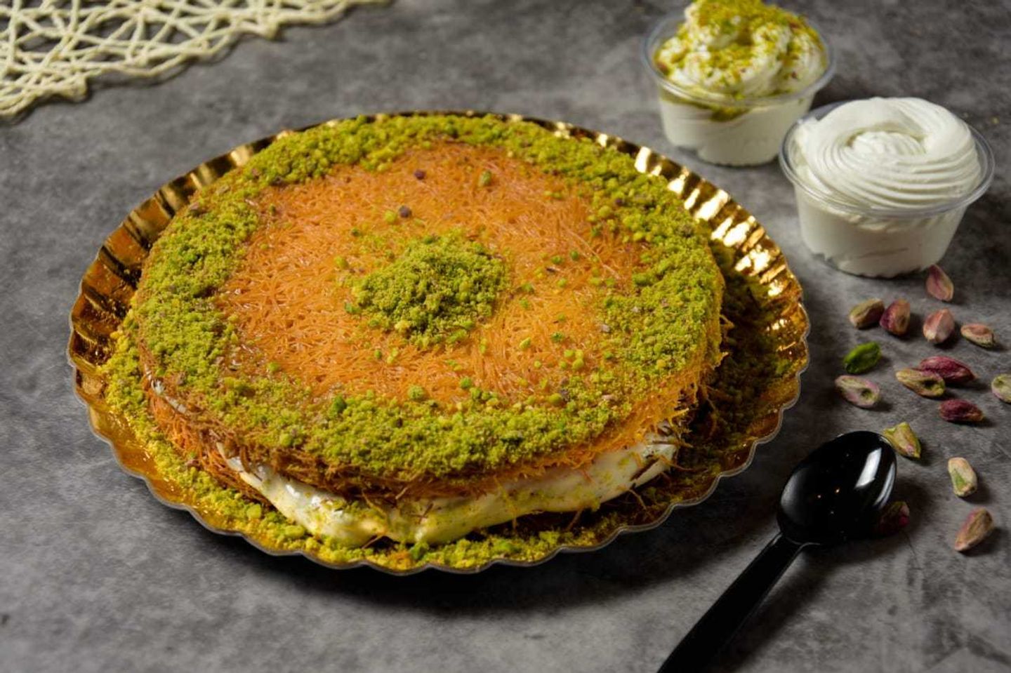 Rough Kunafa Cream And Cheese