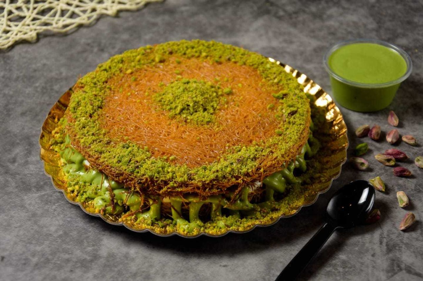 Rough Kunafa Pastashio