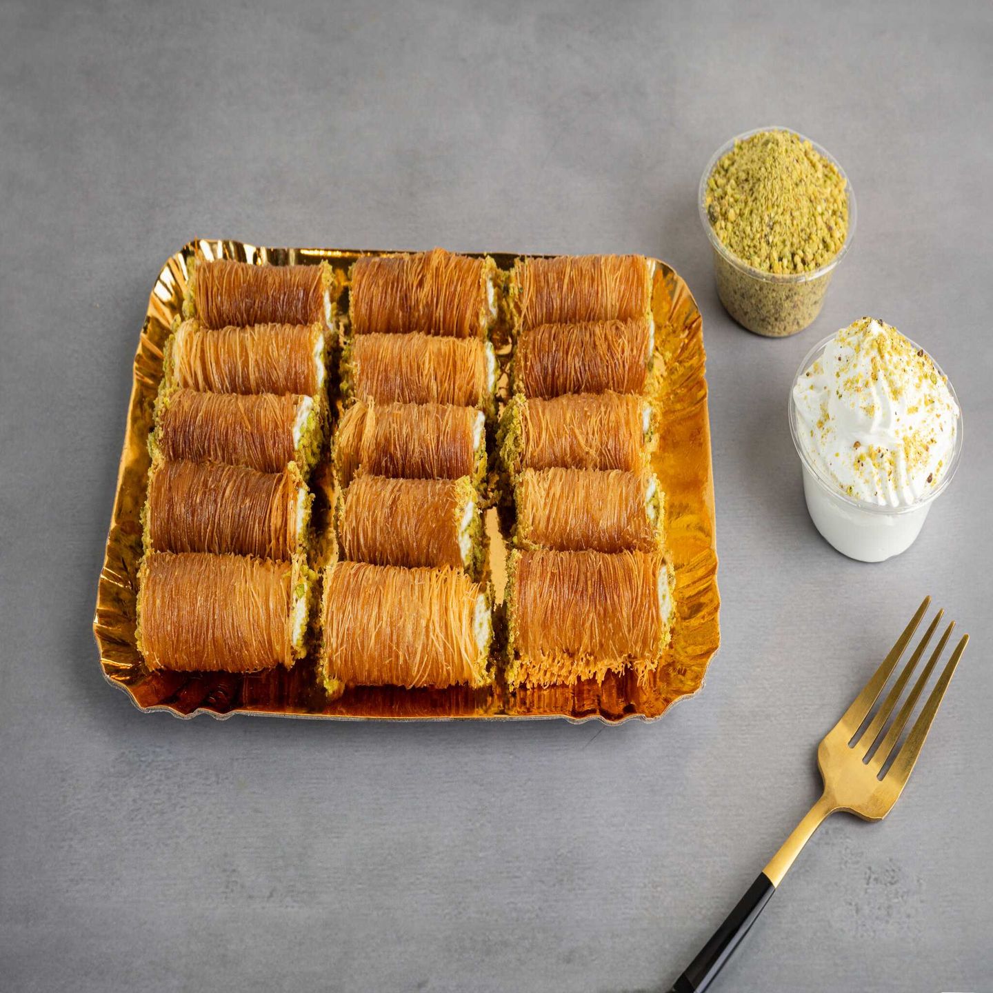 Kunafa Roll