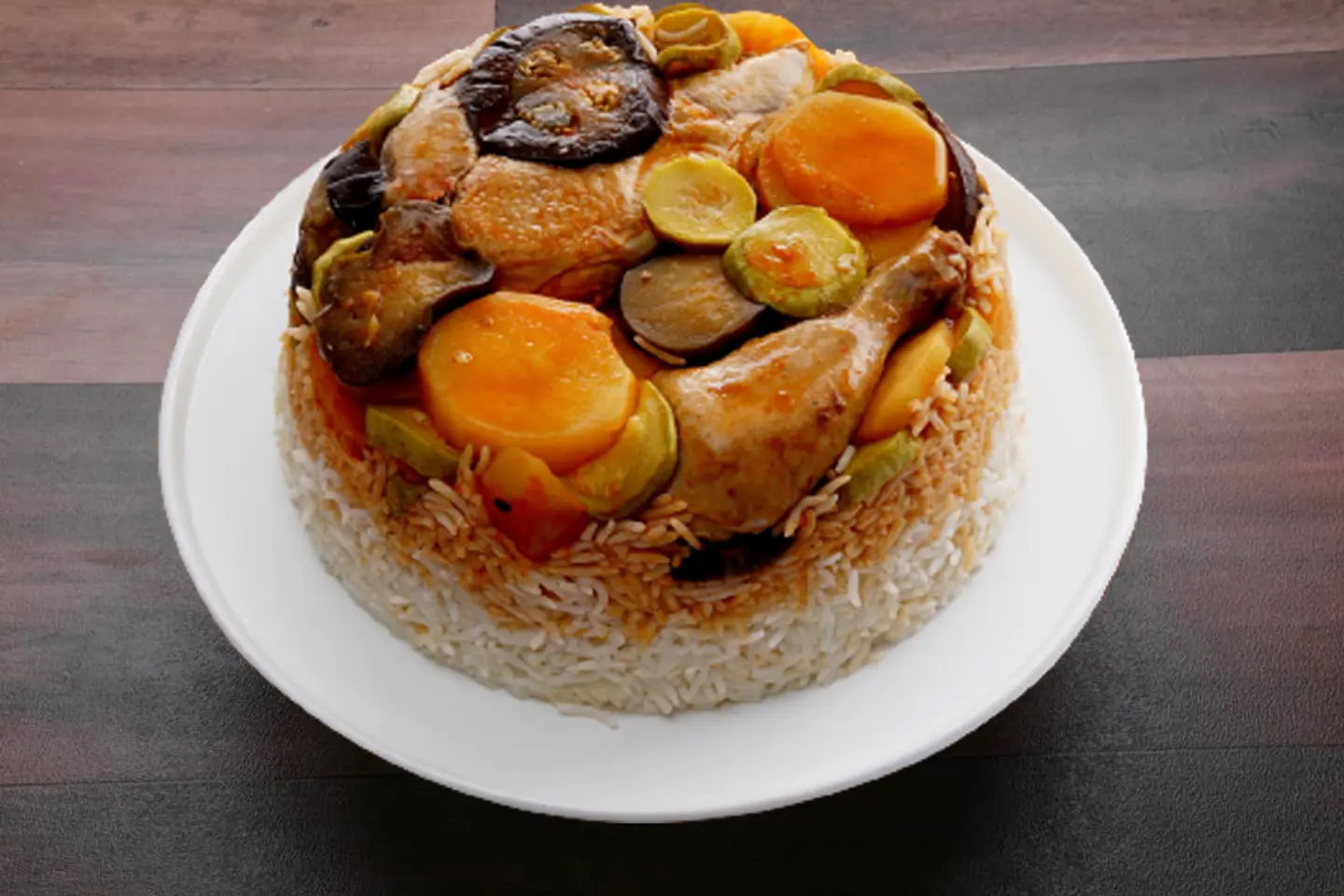 نصف دجاج مقلوبة