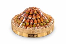 تمور فاخرة بالمكسرات
