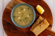 شوربة الفريكة والدجاج