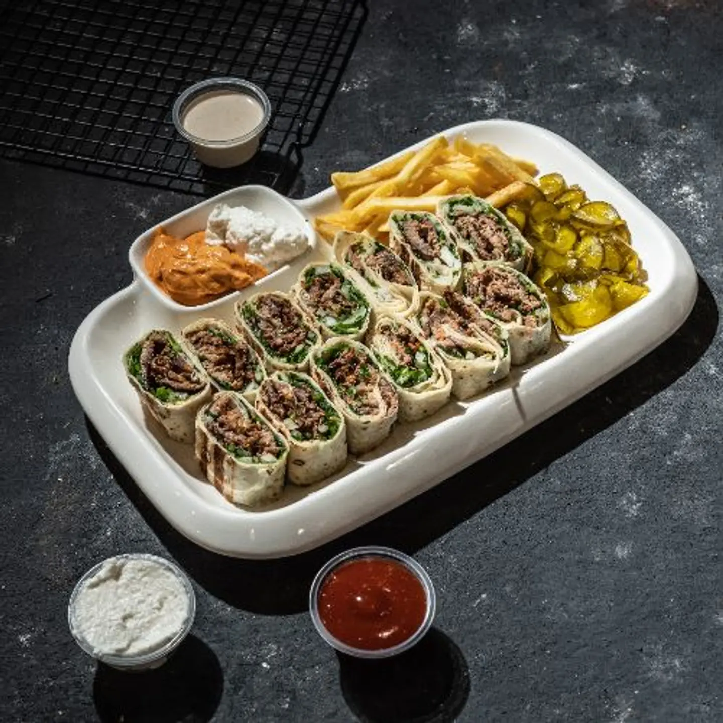 شاورما لحم عربي بالجبن 8 قطع