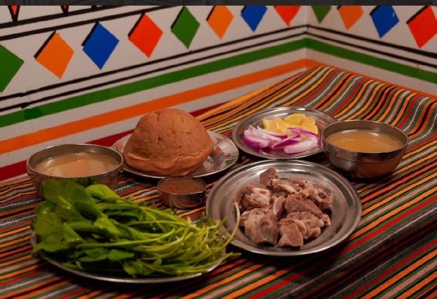 برمة مع العصيده و المرق