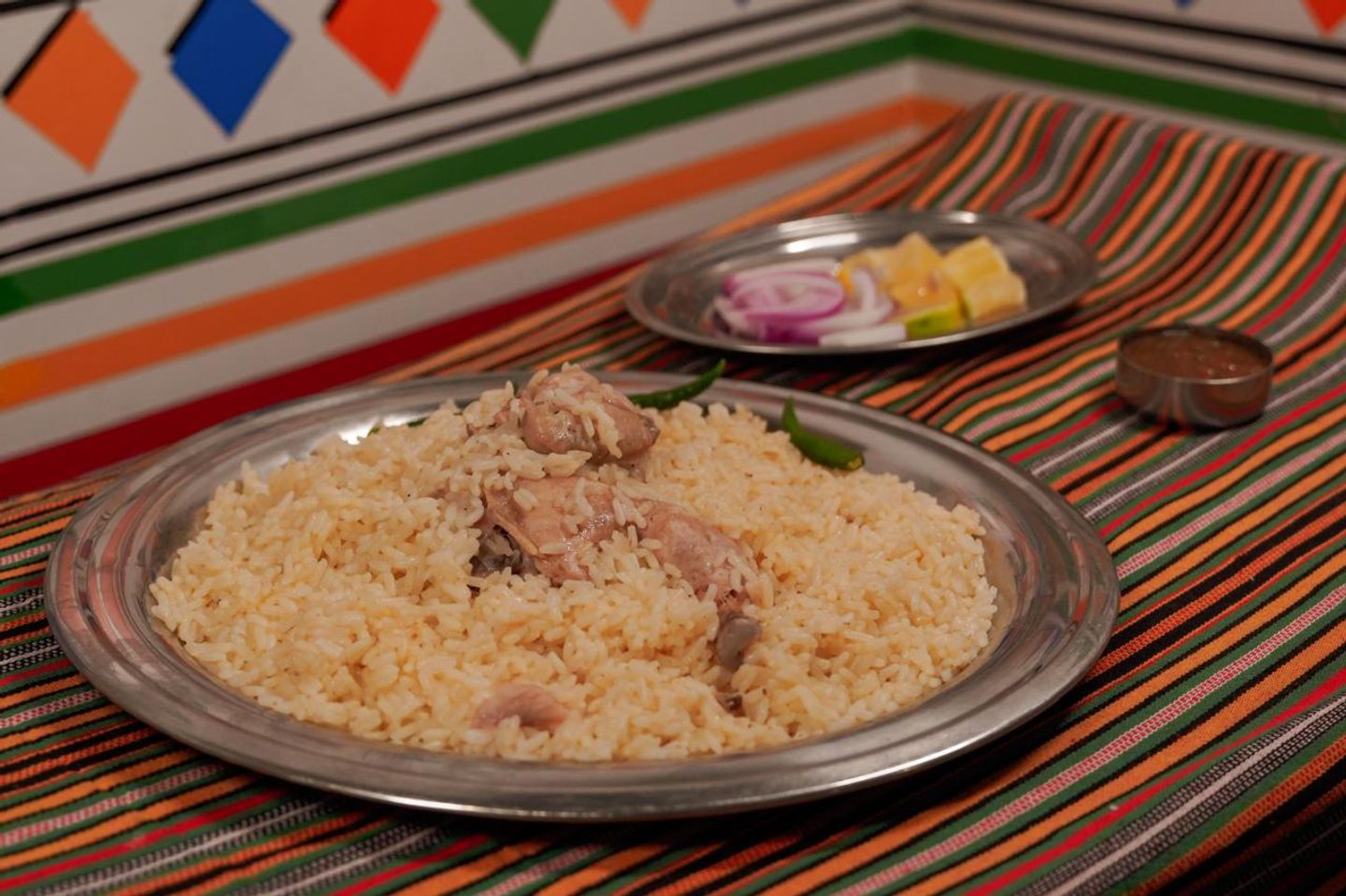 نص حبه دجاج مضغوط ابيض