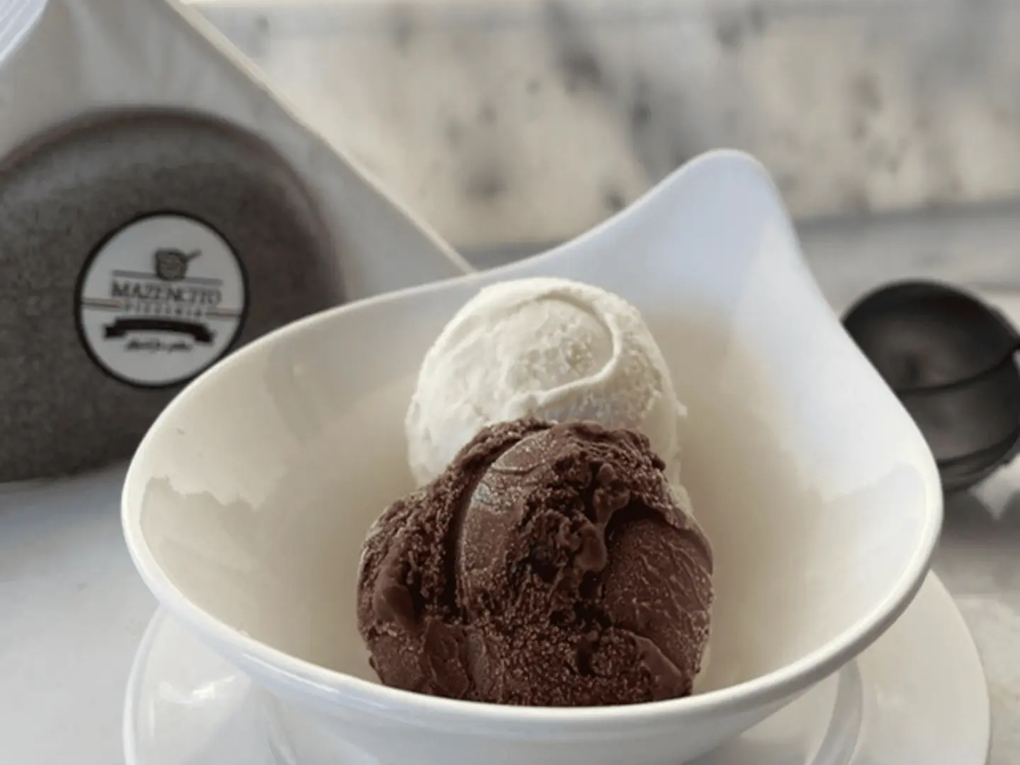 Chocolate Vanilla Ice Cream