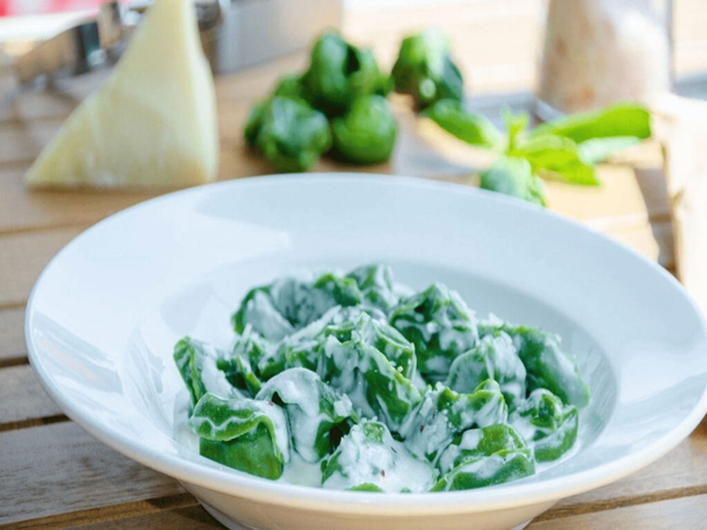 Tortellini Alfredo