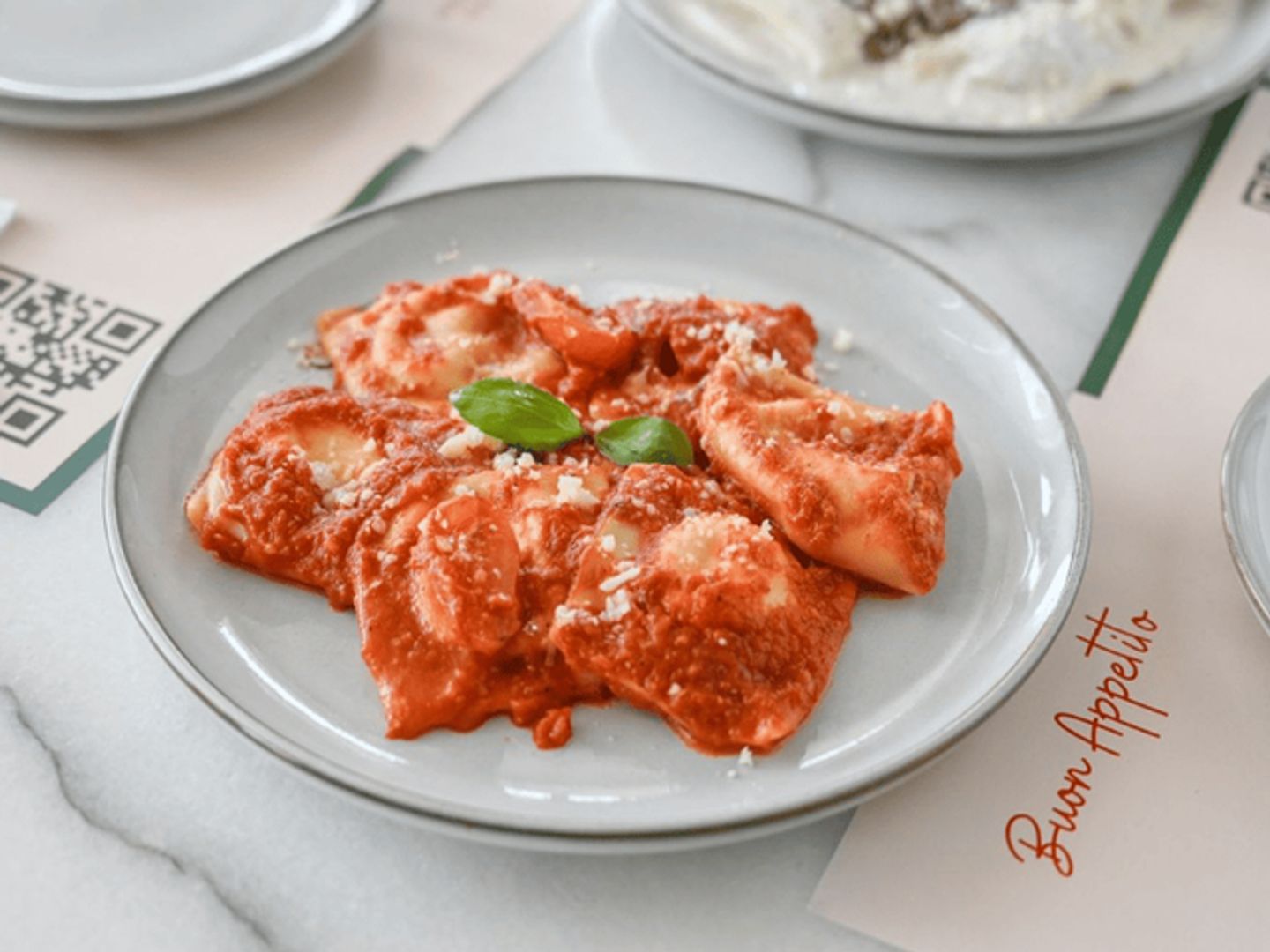 Ravioli Burrata (Saracito)