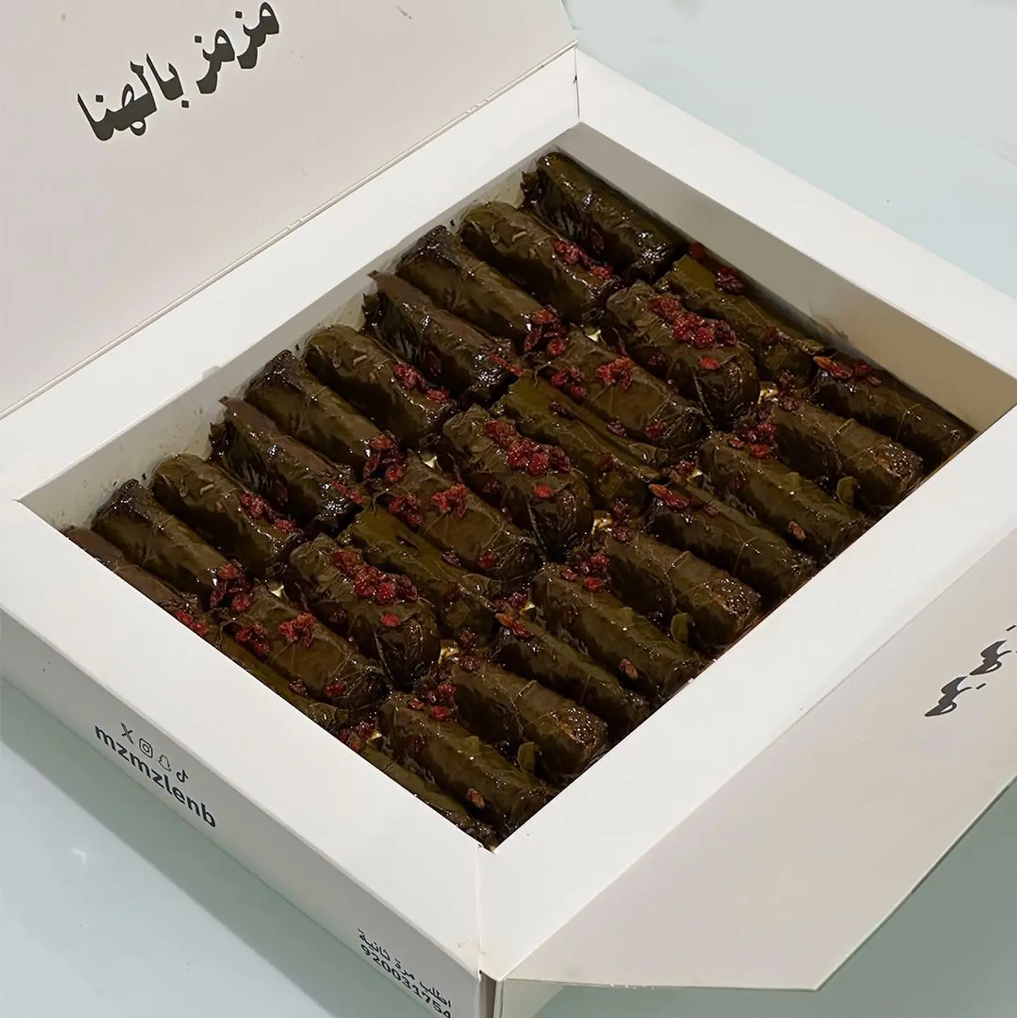 بوكس مزمزيل ورق عنب