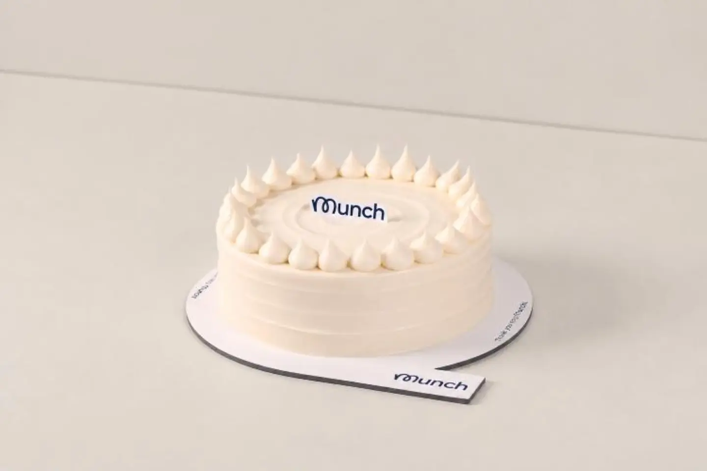 كيكة الفانيلا وسط