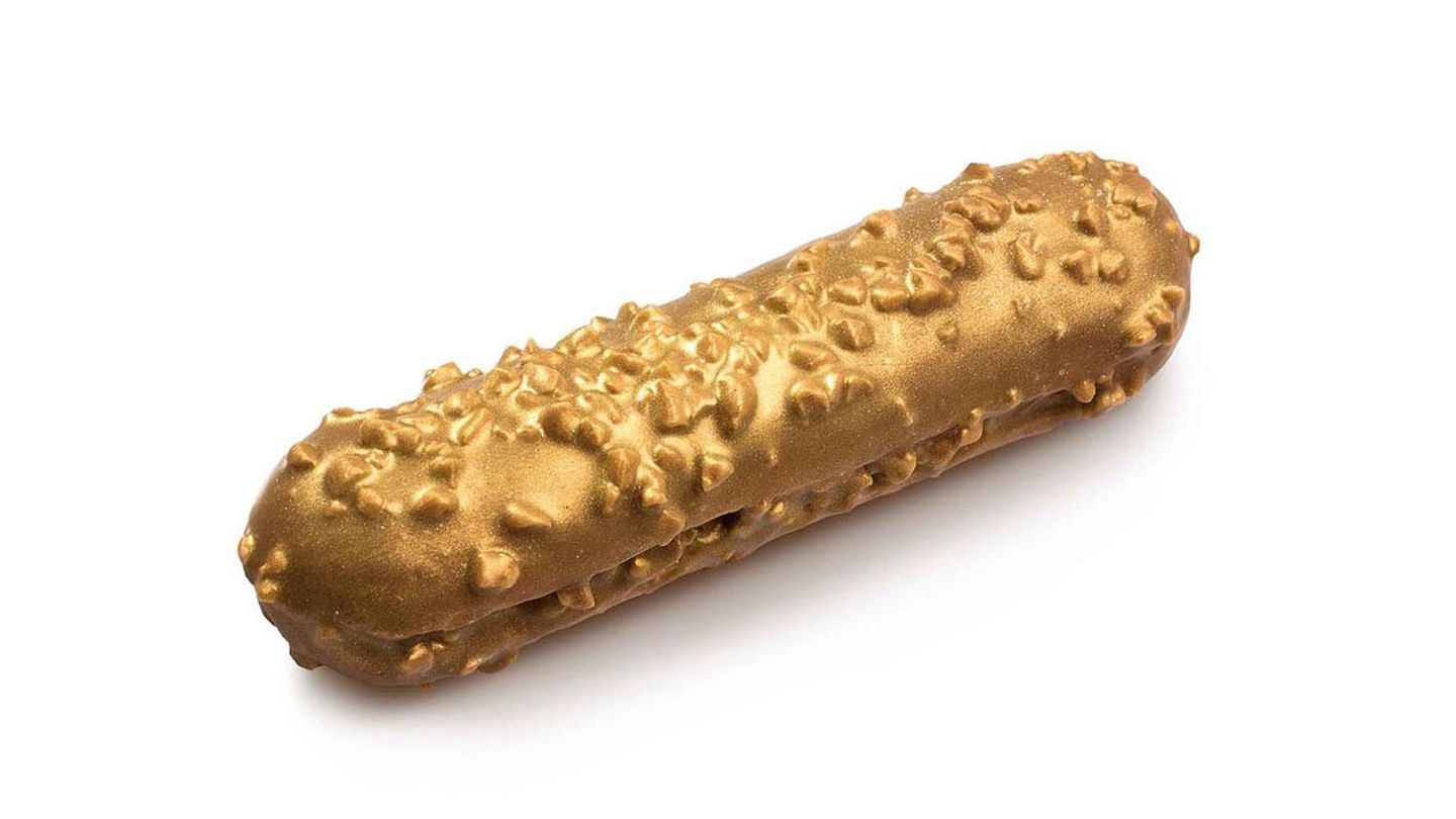 éclair Golden Hazelnut