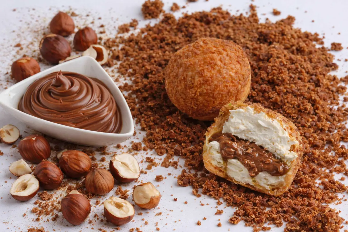 Mamroos Choux Hazelnut Chocolate