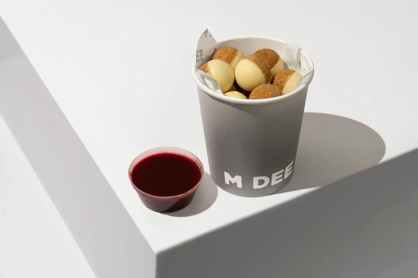 بايتس تشيز كيك التوت