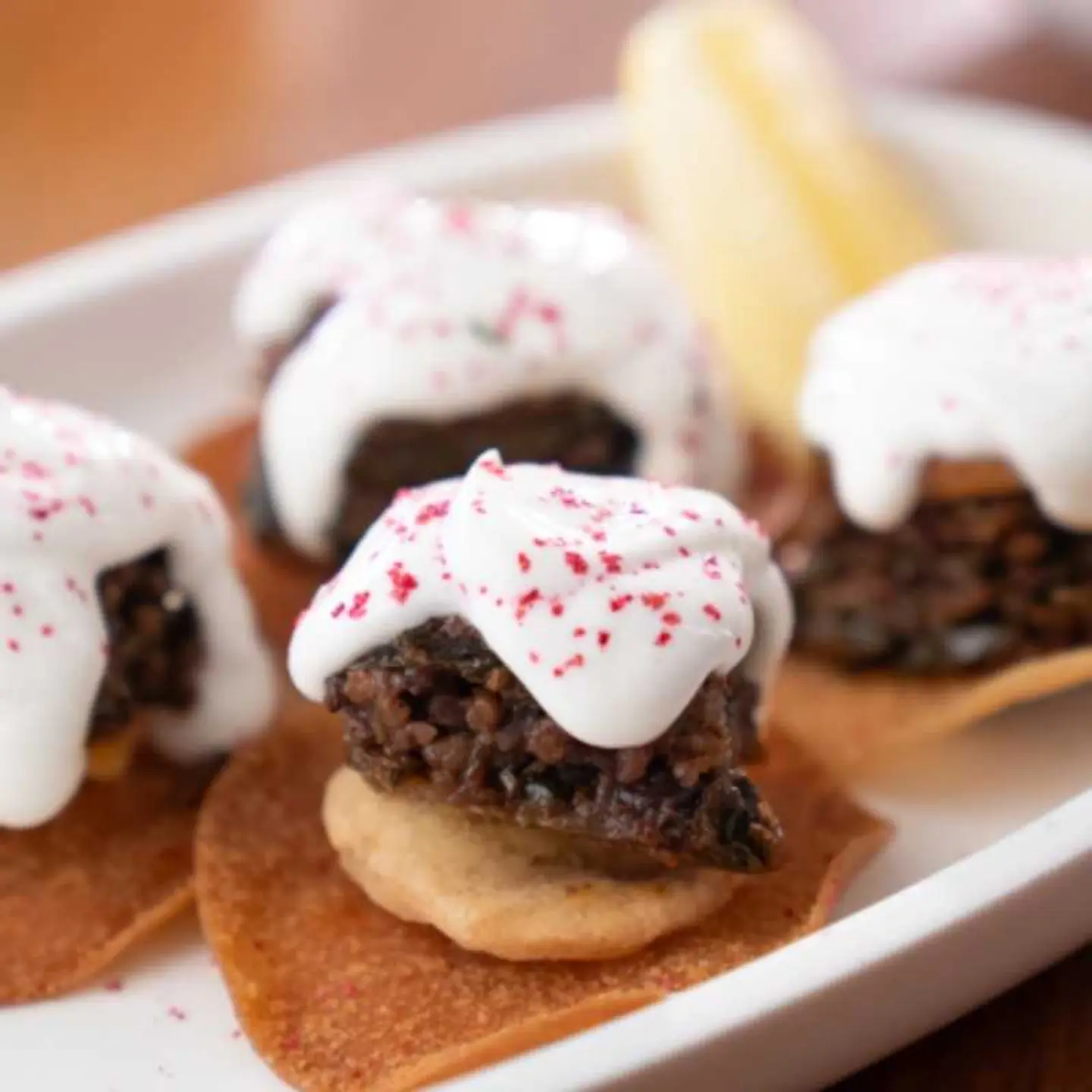 Waraka & Enaba