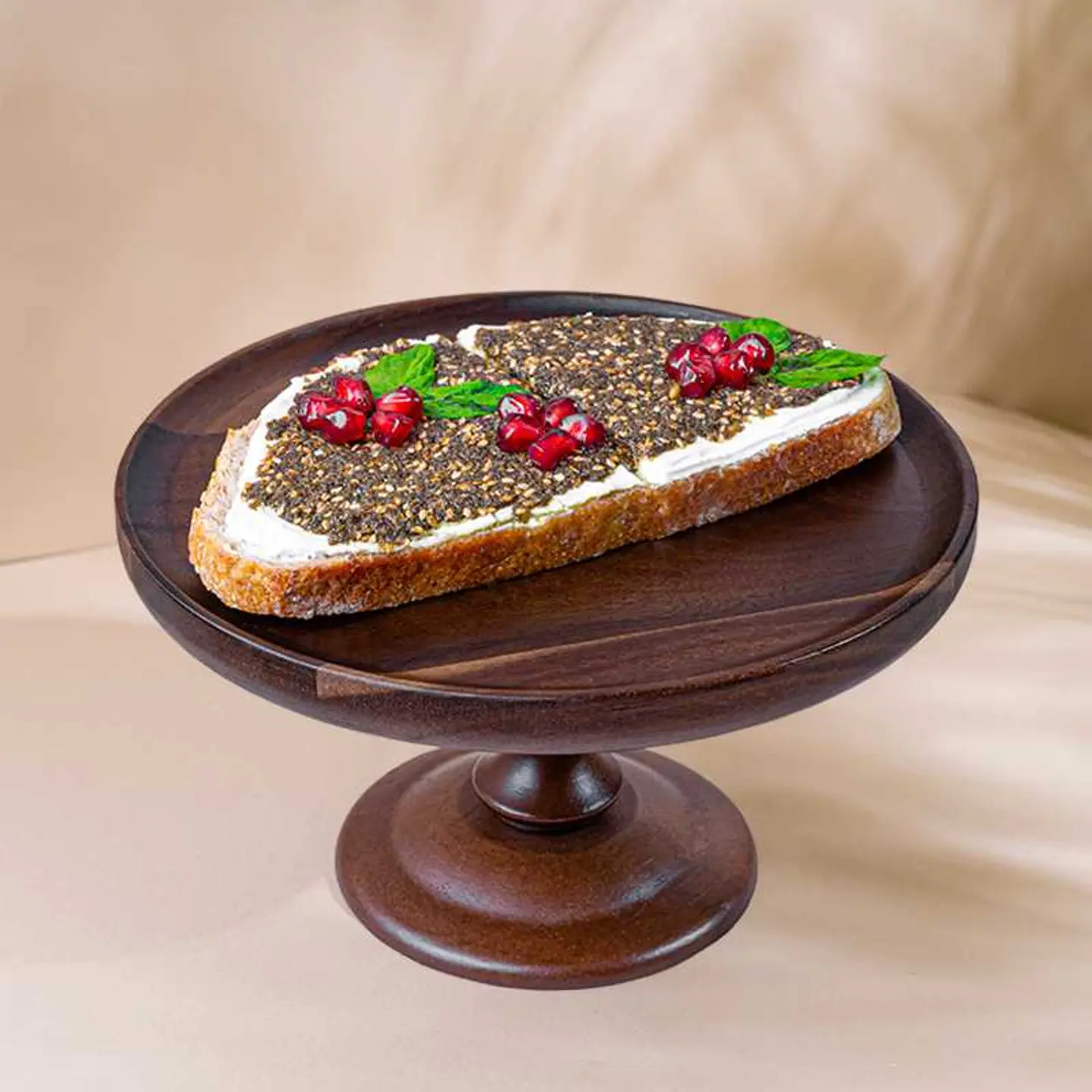 ساوردو لبنة و زعتر.