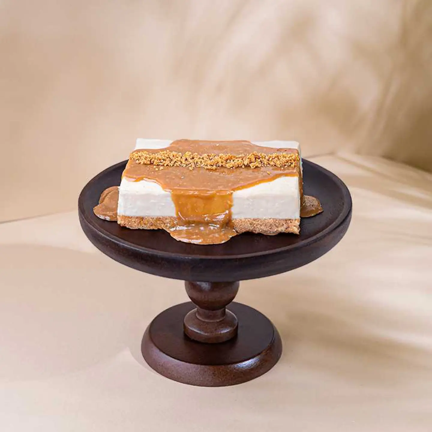 تشيز كيك كراميل تشوكلت.