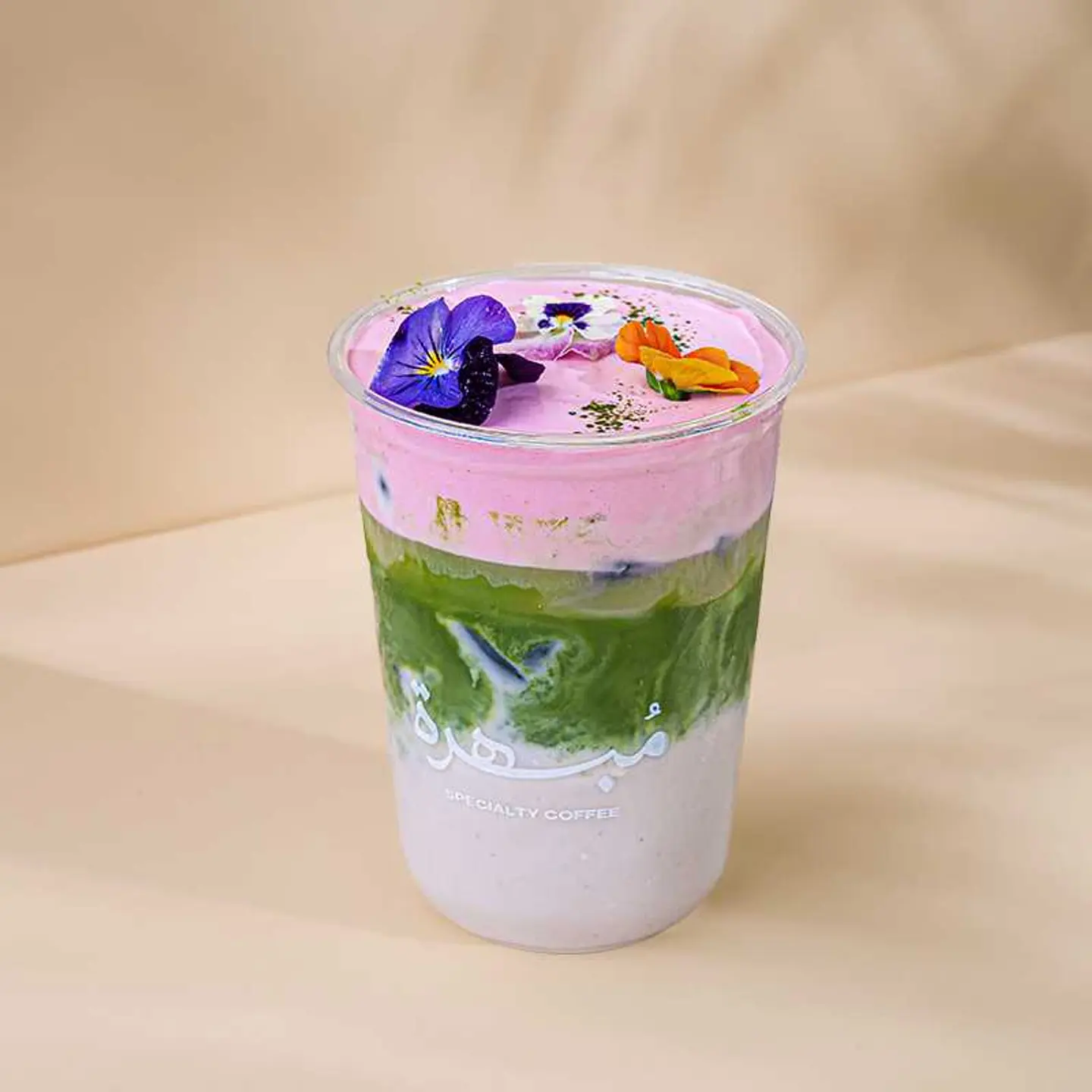 ايس ماتشا فراولة.