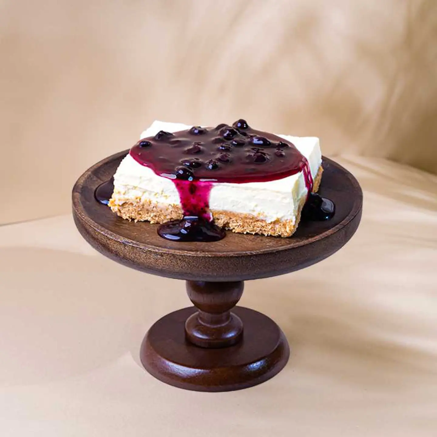 تشيز كيك توت ازرق