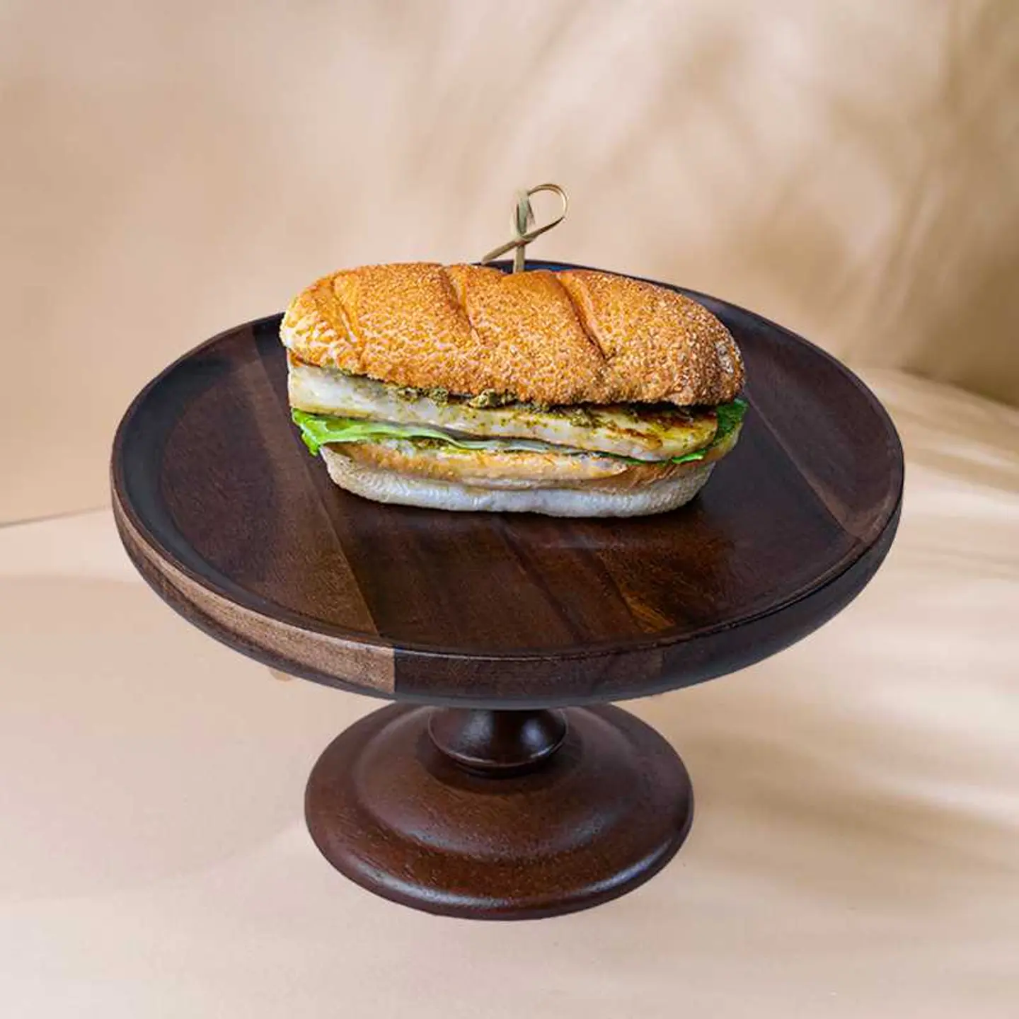 ميني حلومي.