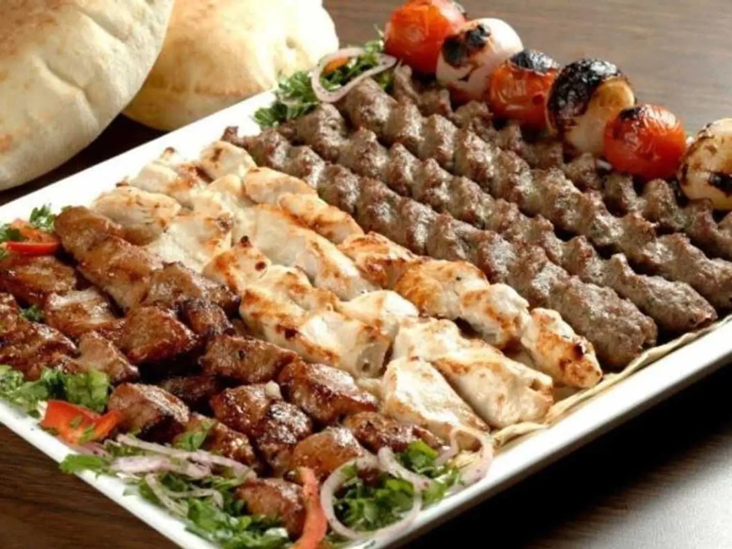 صحن مشويات ميجانا الخاص