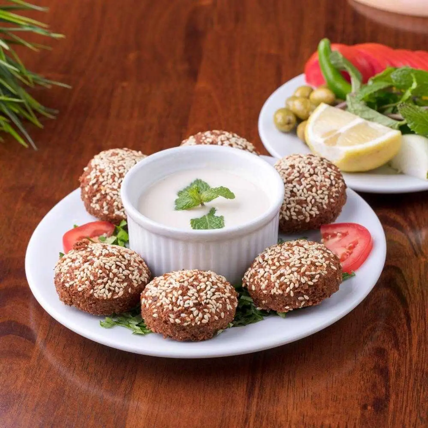 صحن فلافل كبير