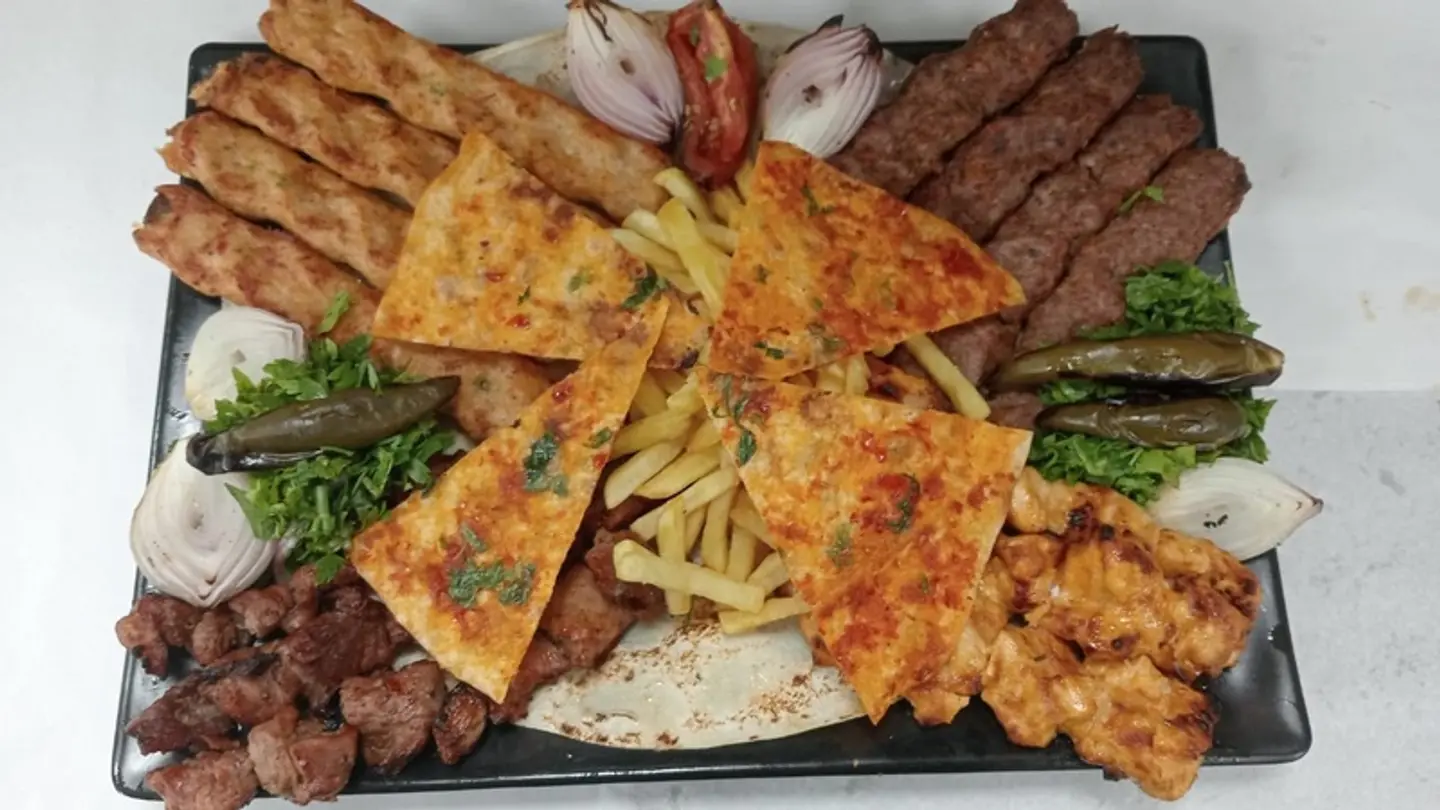 كيلو مشاوي مشكل