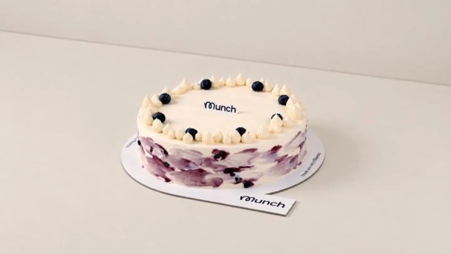 Lemon Blueberry Cake Large