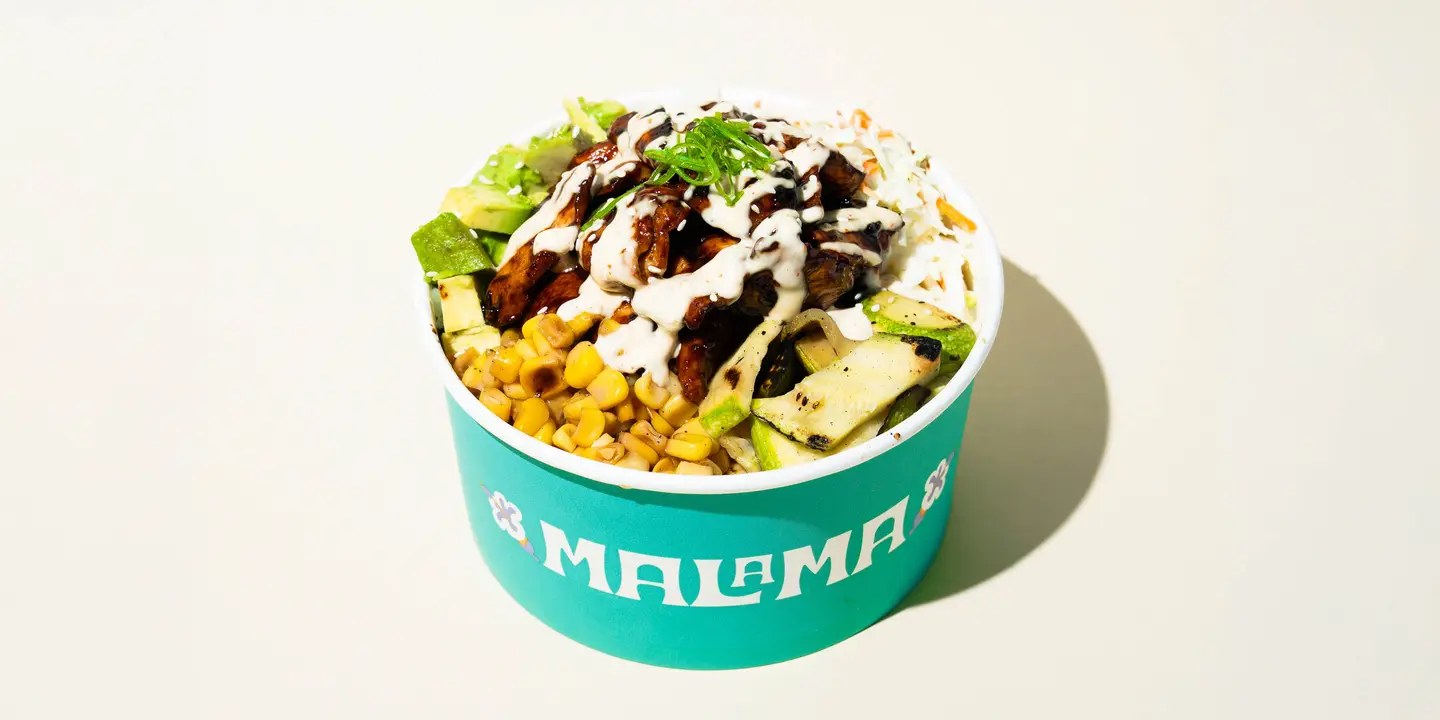 Grilled Chicken Poke Bowl