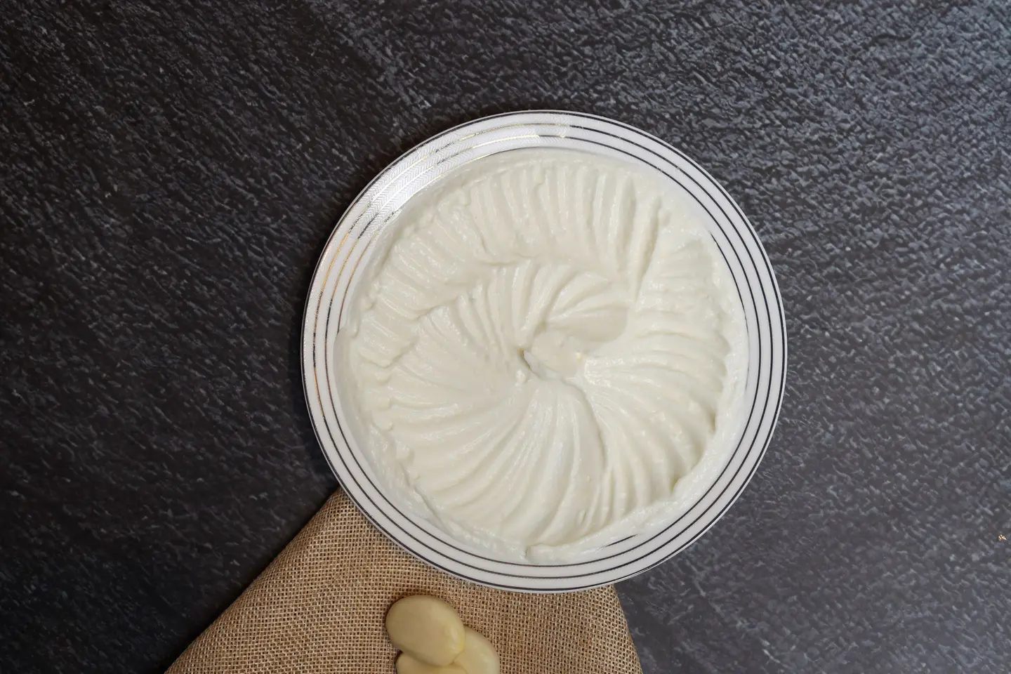 Small Garlic Sauce