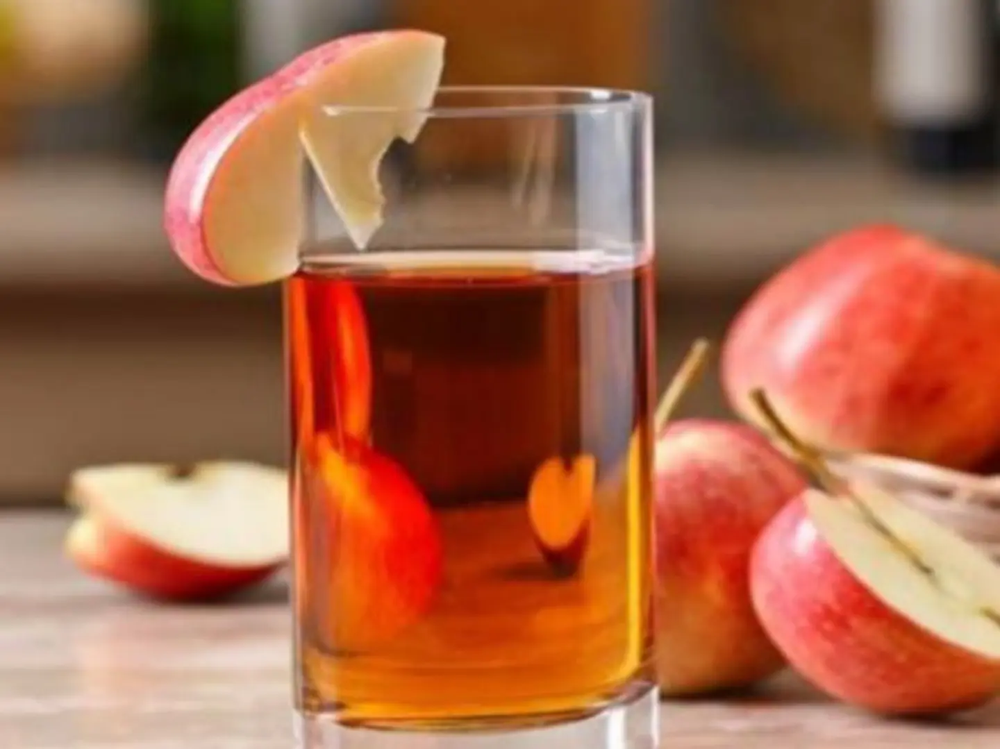 Liter 1,5 Red Apple