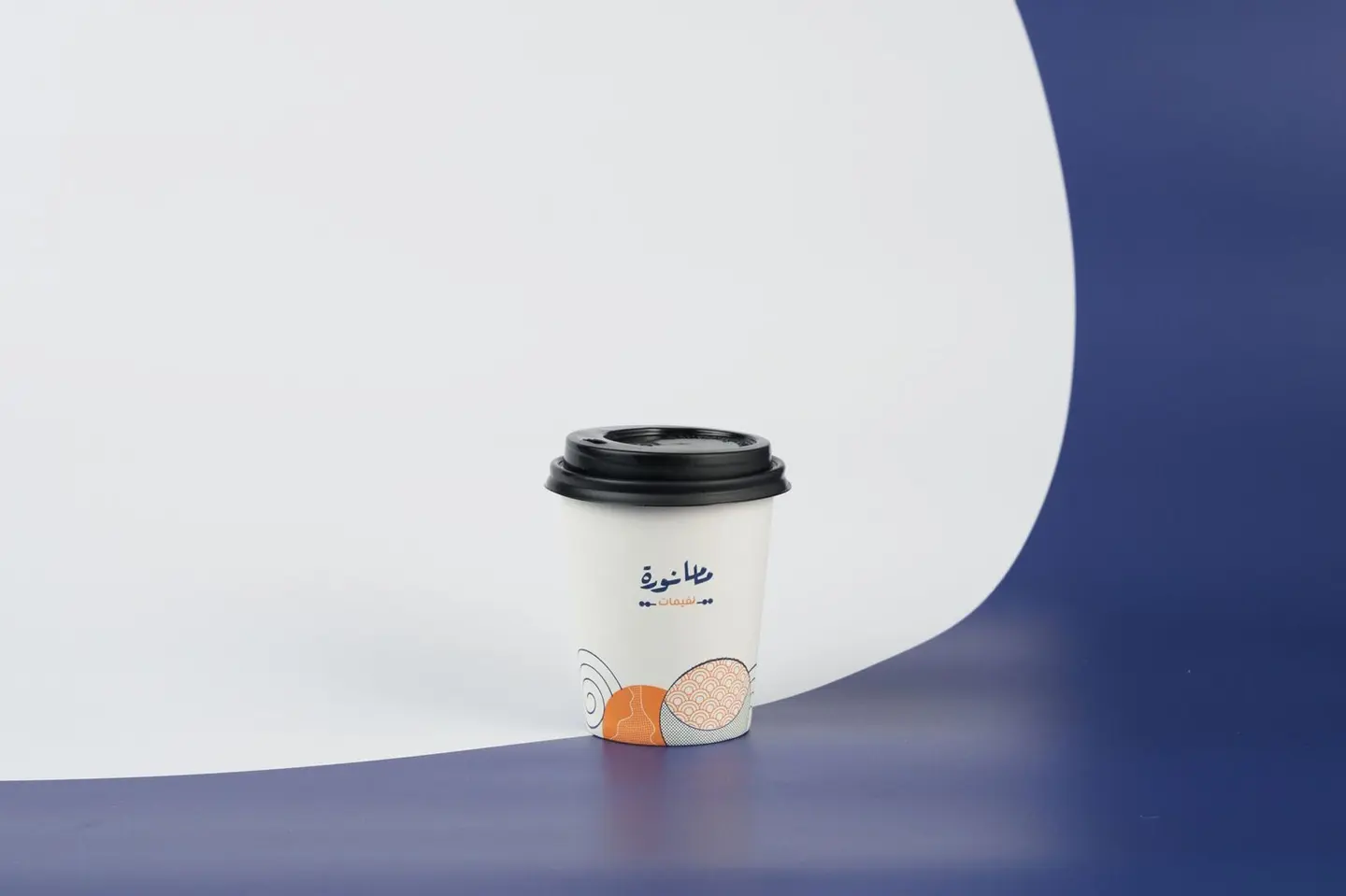 كوب قهوة عربي